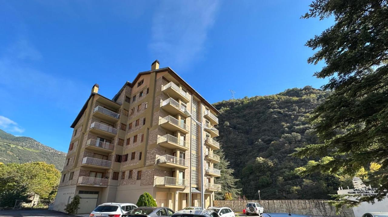 Apartament Rialp Amb Vistes Al Riu Noguera Pallaresa Exterior foto