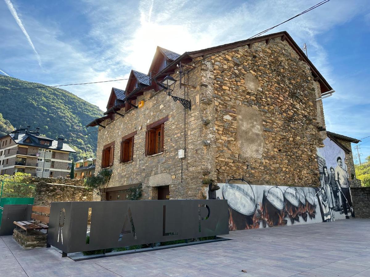 Apartament Rialp Amb Vistes Al Riu Noguera Pallaresa Exterior foto